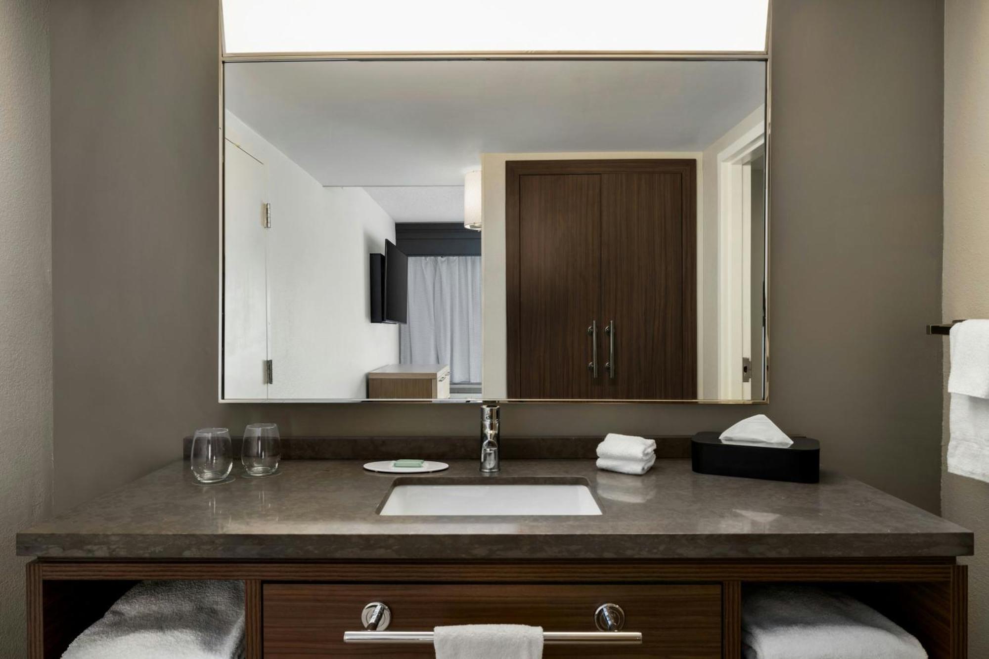 คอร์ทยาร์ด ริชมอนด์ เชสเตอร์ Hotel ภายนอก รูปภาพ