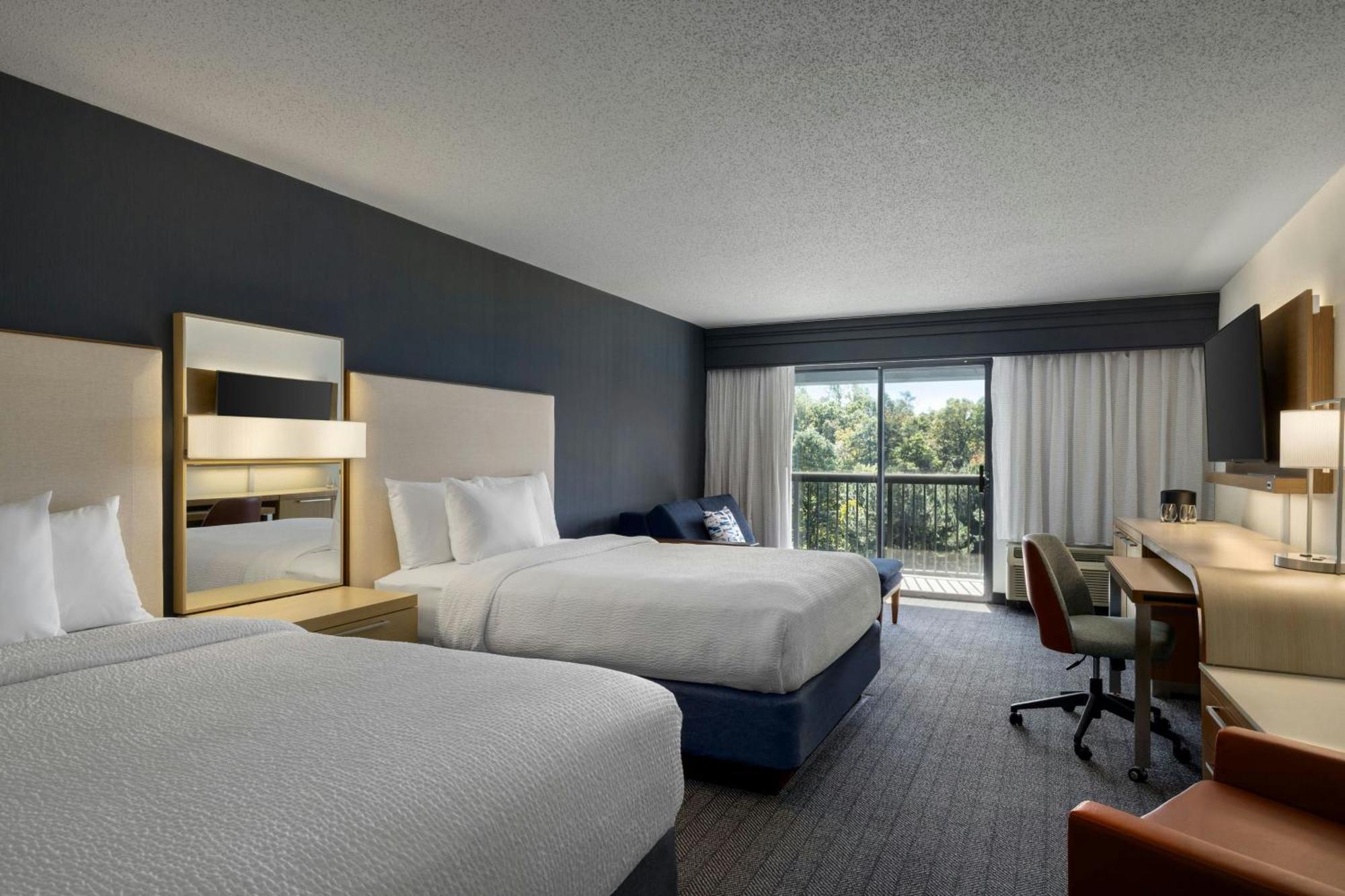 คอร์ทยาร์ด ริชมอนด์ เชสเตอร์ Hotel ภายนอก รูปภาพ