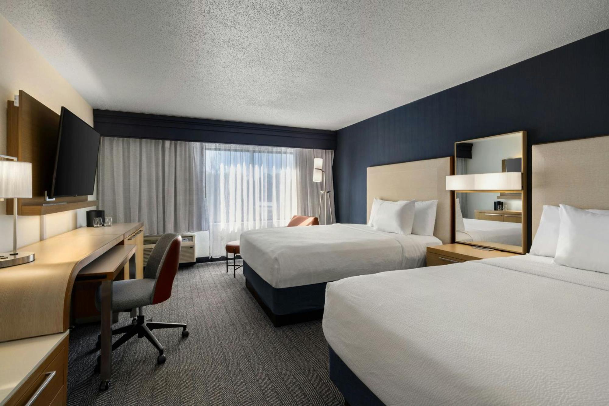 คอร์ทยาร์ด ริชมอนด์ เชสเตอร์ Hotel ภายนอก รูปภาพ
